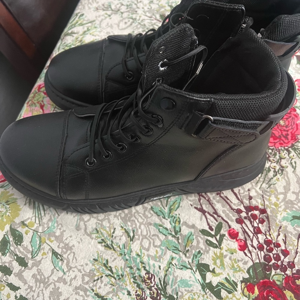 140 Boots